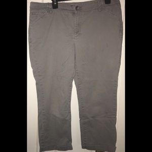 Lee Mid rise Capri jeans